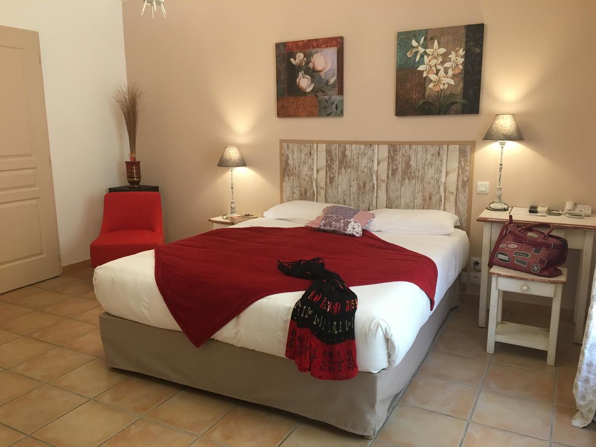 Hotel Les Ambres Roussillon  Exterior photo