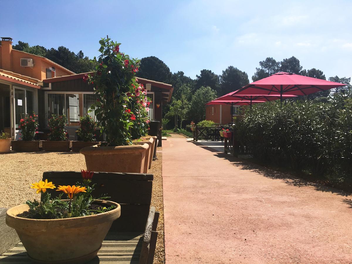 Hotel Les Ambres Roussillon  Exterior photo