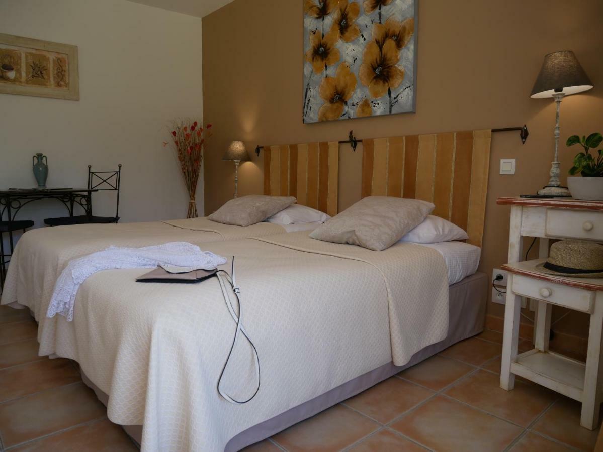 Hotel Les Ambres Roussillon  Exterior photo
